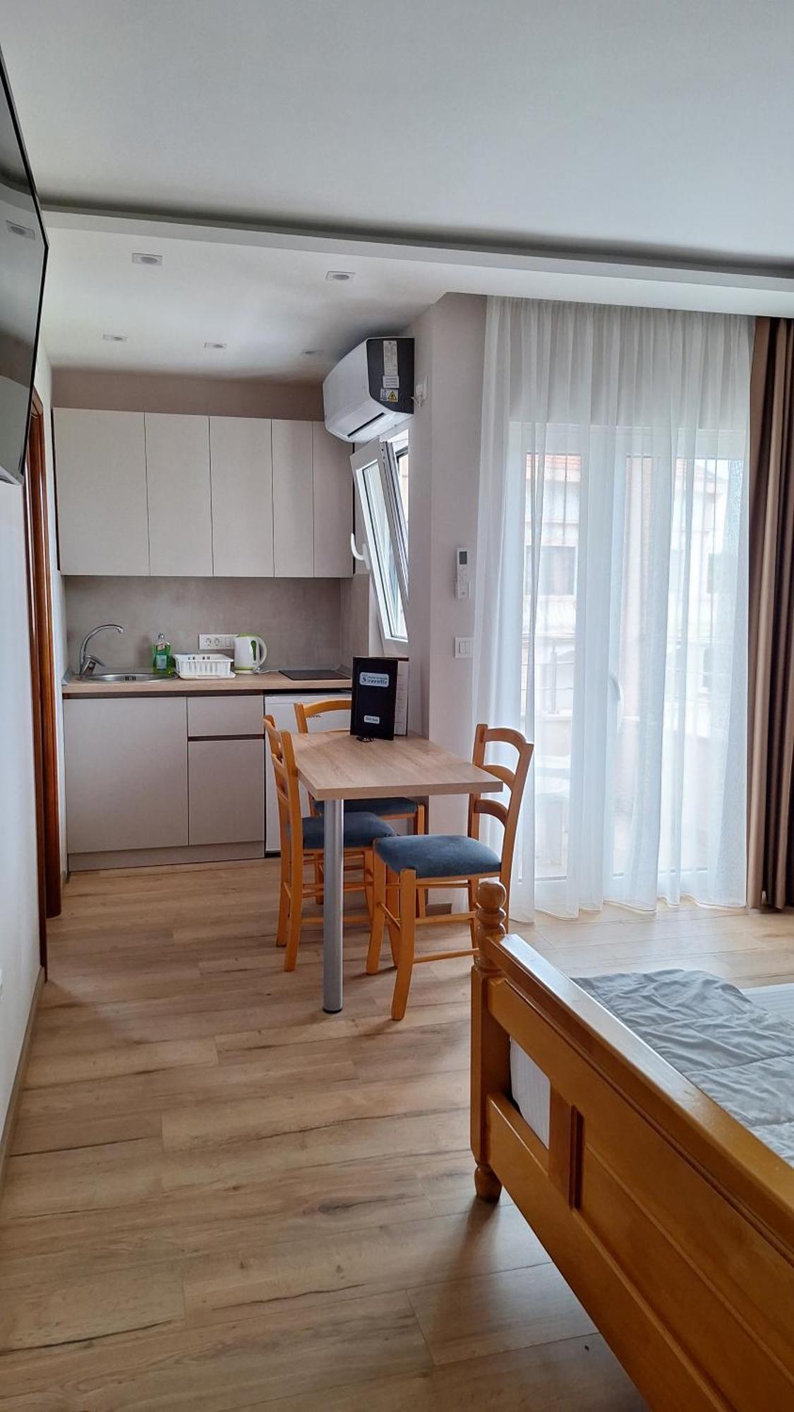 Apartments Srzentic Petrovac Exterior photo