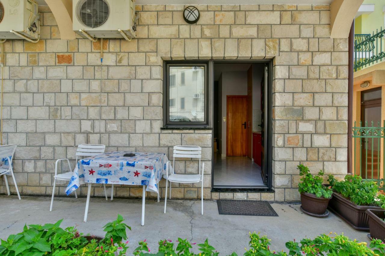 Apartments Srzentic Petrovac Exterior photo