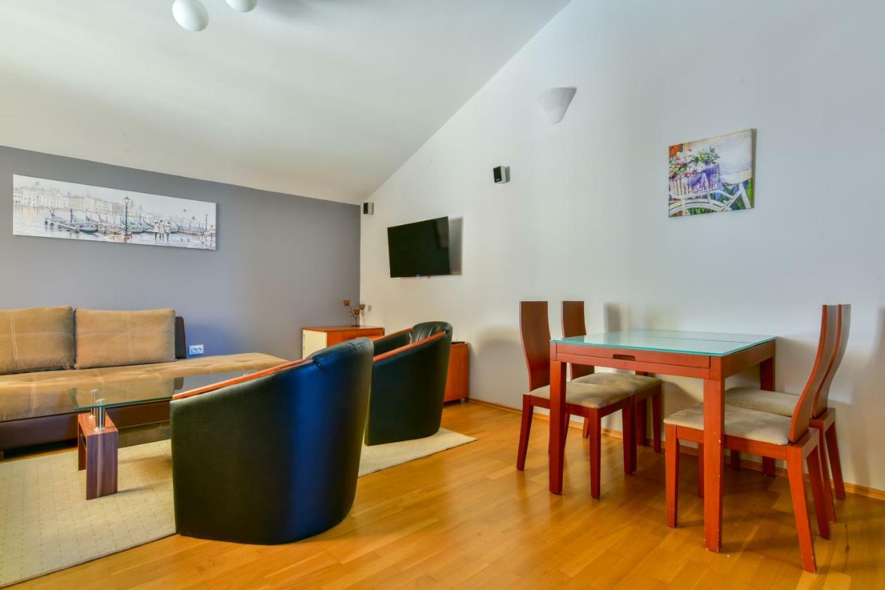 Apartments Srzentic Petrovac Exterior photo