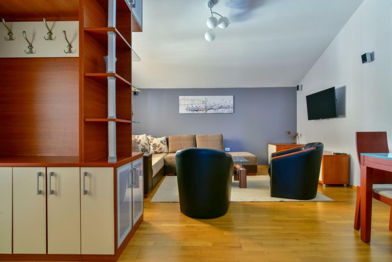 Apartments Srzentic Petrovac Exterior photo