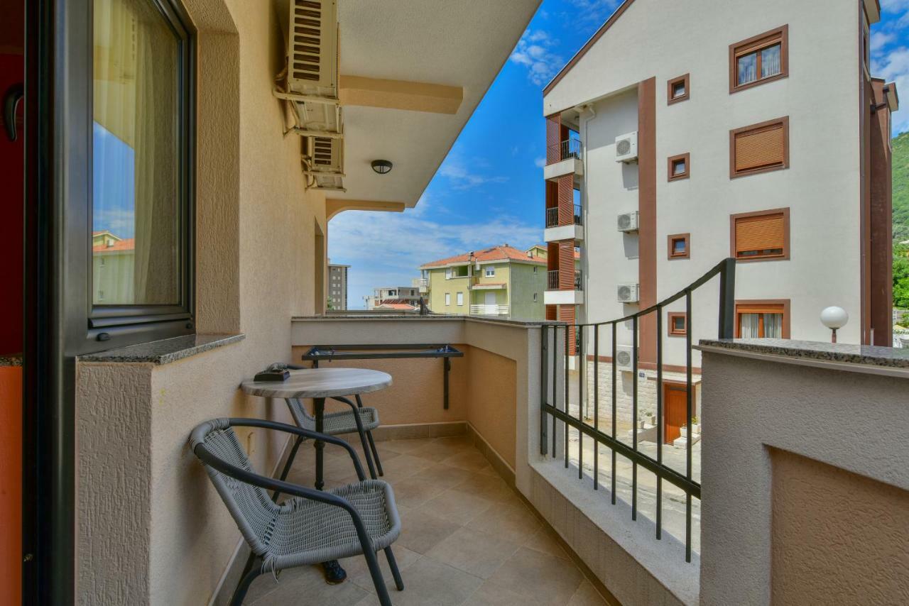 Apartments Srzentic Petrovac Exterior photo