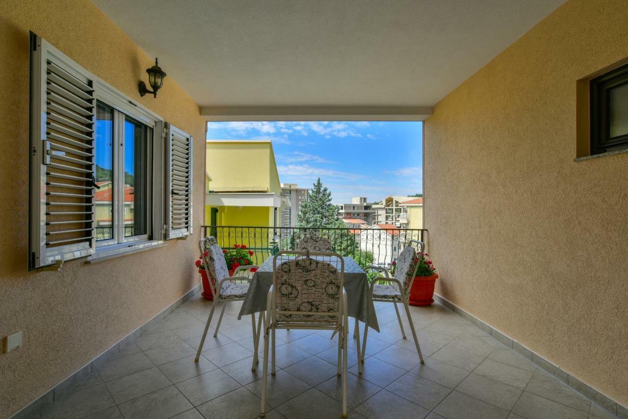 Apartments Srzentic Petrovac Exterior photo